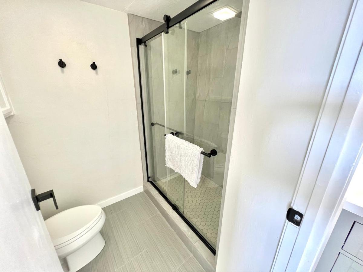 Stunning Views Best Location In Hilo 2Br Modern Condo Екстер'єр фото